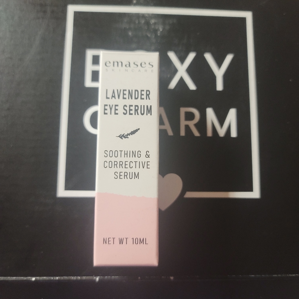 Lavender eye serum